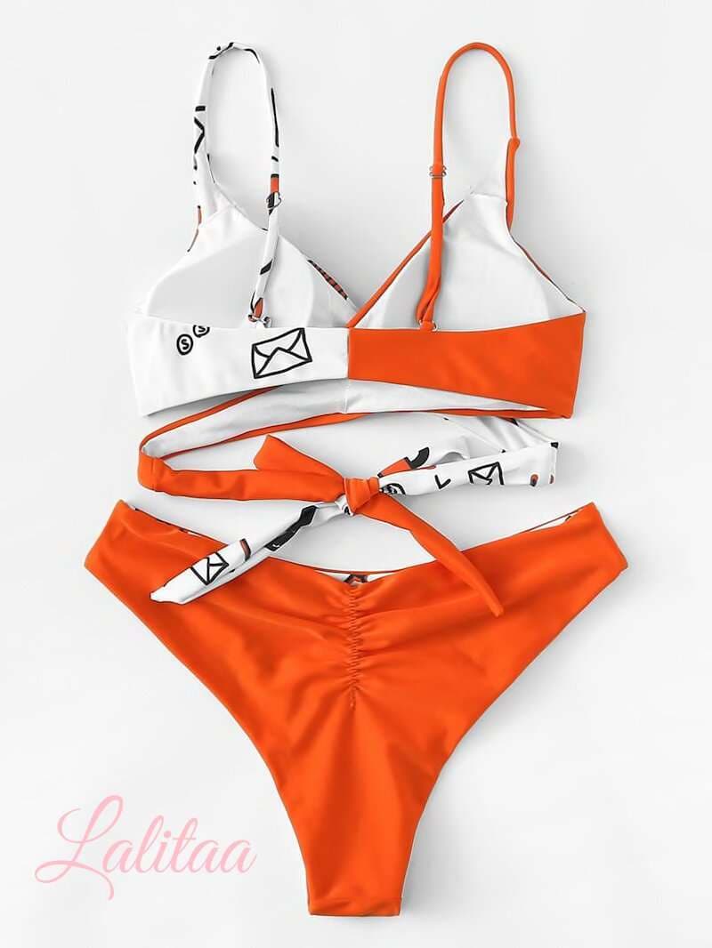 Vista traseira do biquini Sunset Splash